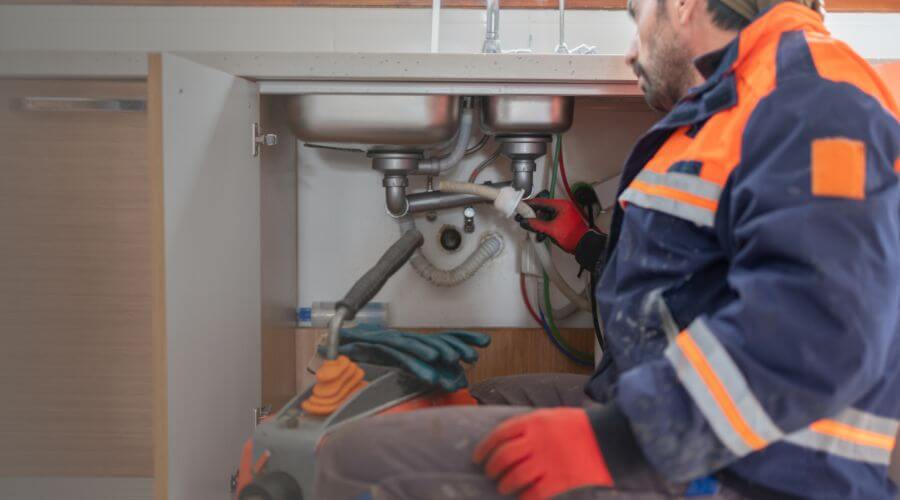 Commercial Slab Leak Plumbing in Wheelwright, KY